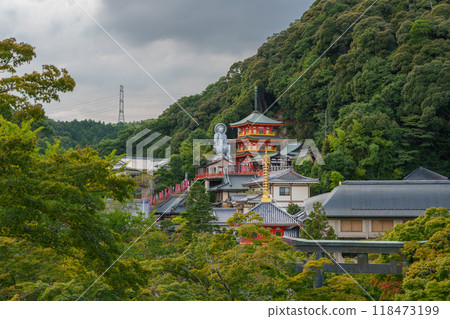 朝來孫子寺欣賞日本最大的地藏菩薩像和三層寶塔 118473199