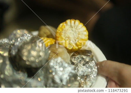 Mid-Autumn Festival 118473291
