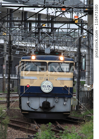 EF65-501在高崎站進行更換作業_2024年9月15日拍攝 EF65-501在高崎站進行更換作業_2024年9月15日拍攝 118473380