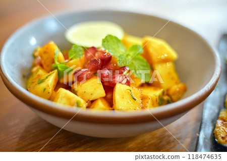 Mango salsa salad bowl Mango salsa salad bowl 118474635
