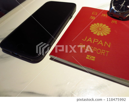Necessities for overseas travel: passport, smartphone, and watch 118475992