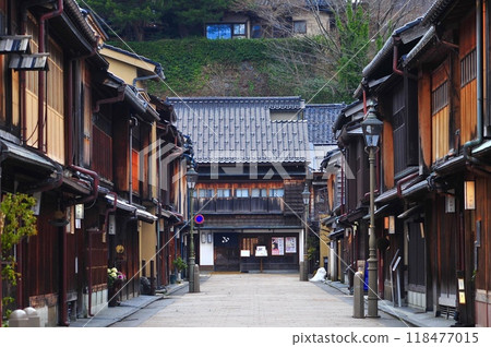 Higashichaya District in the early morning Higashichaya District in the early morning 118477015