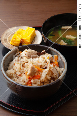 雞肉牛蒡飯 雞肉牛蒡飯 118477575