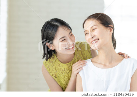 A good parent and child 118480439