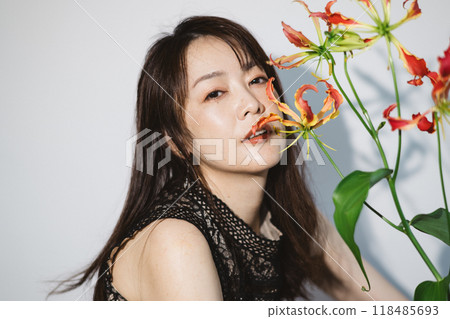 日本40多歲女性美容保養形象 118485693