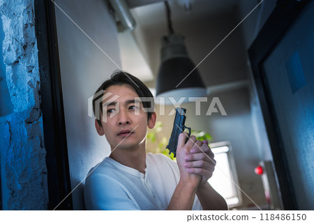 男性肖像』 118486150