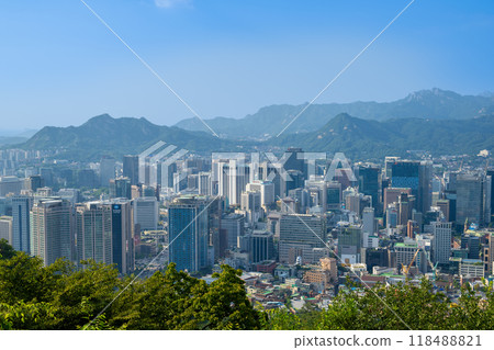 從韓國首爾南山看到的城市景觀 從韓國首爾南山看到的城市景觀 118488821