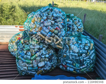 Recycling aluminum cans and steel cans collection site 118490348