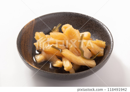 Dried daikon radish Dried daikon radish 118491942