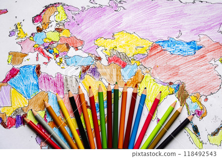 Color drawing world map with colored pencils for children and kids. 118492543