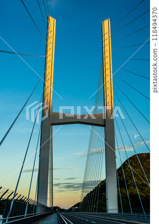 女神大橋的日出【長崎市】 118494370