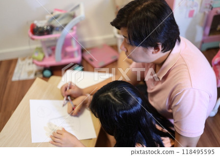 Father and Daugther Father and Daugther 118495595