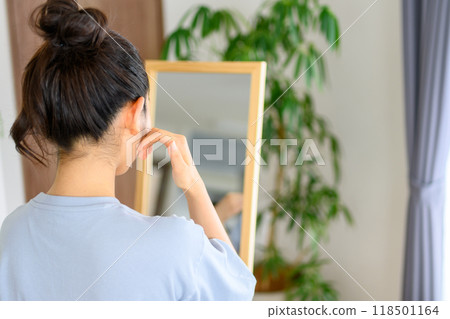 女性肖像 118501164