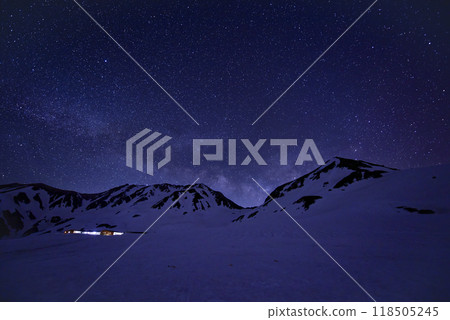 Snowy Murodo Plain and Stars② 118505245