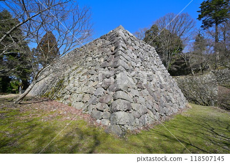 Nara Prefecture, Yamato Province, "Takatori Castle" Main Citadel Stone Walls and Enclosures 118507145