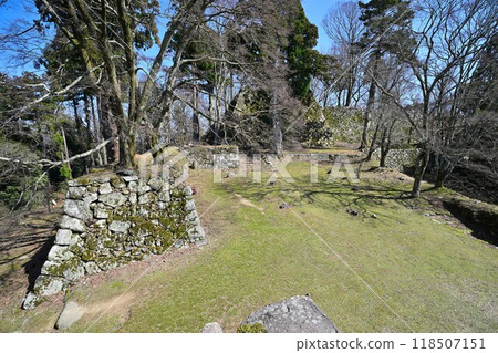 Nara Prefecture, Yamato Province, "Takatori Castle" Main Citadel Stone Walls and Enclosures 118507151