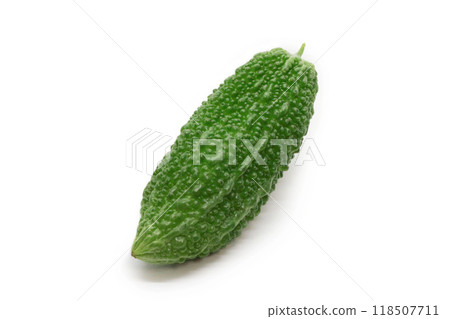 fresh bitter melon (bitter gourd) 118507711