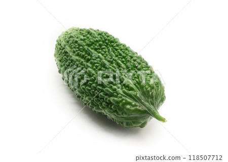 fresh bitter melon (bitter gourd) 118507712