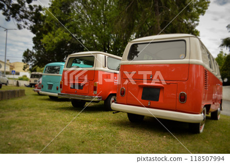 VW van exhibition, Porto Portugal, September 05, 2024, Concept of love for retro style, vintage stuff, car enthusiasts VW van exhibition, Porto Portugal, September 05, 2024, Concept of love for retro style, vintage stuff, car enthusiasts 118507994