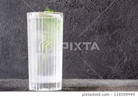 Early Spring Cocktail 118509449