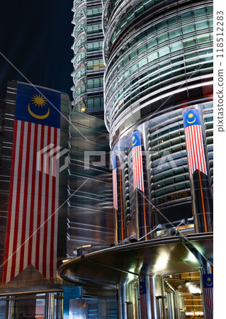 Petronas Twin Towers, Kuala Lumpur, Malaysia 118512283