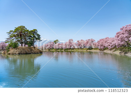 Ina City, Nagano Prefecture Harunorokudo-no-Tsutsumi, an agricultural reservoir built by the Takato Domain during the Edo period 118512323