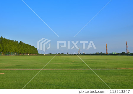Arakawa No. 2 Adjustment Pond under construction. View from Omiya Health Insurance Ground. Summer scenery. 118513247