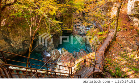 Ganryukyo Gorge (Autumn) Ganryukyo Gorge (Autumn) 118514191