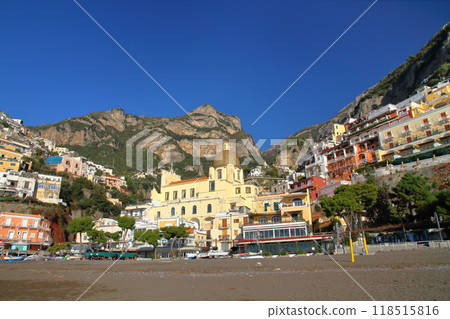 義大利南歐共和國坎帕尼亞薩萊諾省阿馬爾菲海岸世界遺產波西塔諾的城市景觀和象徵教堂 118515816