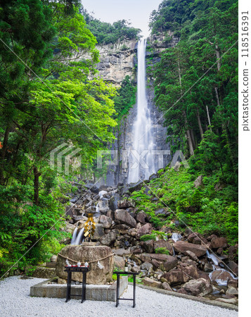 World heritage Nachi Falls and Hibiki Shrine 118516391
