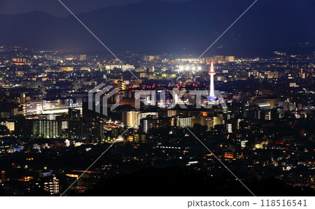 【京都府】JR京都站週邊夜景（京都塔、東寺） 118516541