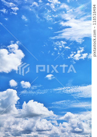 夏天藍天和雲彩 118518494