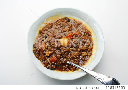 燉牛肉 118518563