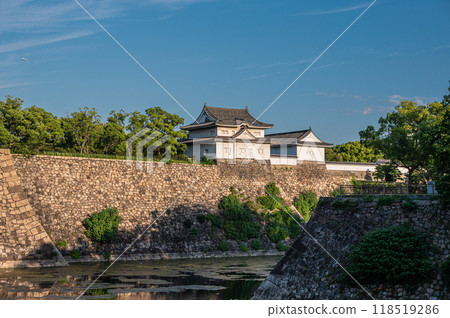Osaka Castle West Outer Moat: Sengan Turret and Tamon Turret 118519286
