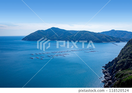 Aquaculture rafts in Kamae Bay and the Bungo Channel Aquaculture rafts in Kamae Bay and the Bungo Channel 118520524