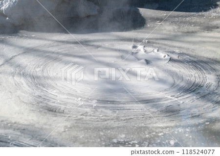 Earth art? Beppu Priest Hell 118524077