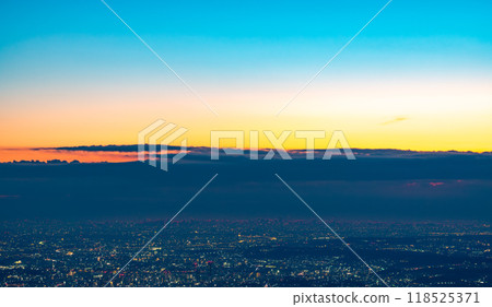 Tokyo cityscape and sunrise photographed from Mount Kagenobu in Oku-Takao 118525371
