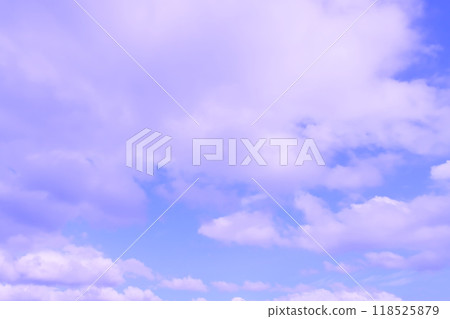 白雲在藍天蔓延(背景素材) 白雲在藍天蔓延(背景素材) 118525879