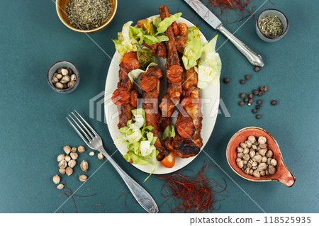 Braised pork spare ribs Braised pork spare ribs 118525935