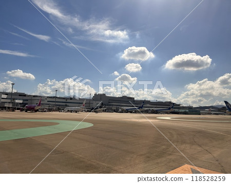 從飛機上看到的名古屋機場 118528259