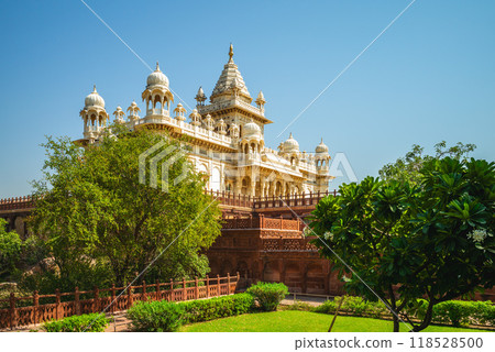 facade view of Jaswant Thada cenotaph in Jodhpur, Rajasthan, India 118528500