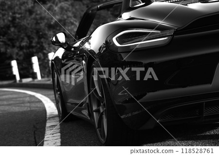 shiny black open car 118528761