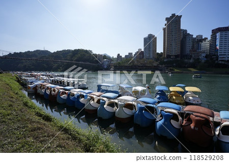 碧潭風景區 (台灣新北市新田區) 碧潭風景區 (台灣新北市新田區) 118529208