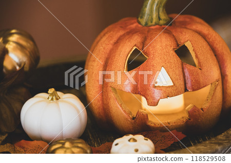 Halloween pumpkin in a basket Halloween pumpkin in a basket 118529508