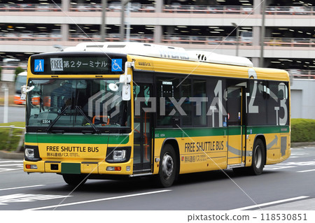 [HND] 羽田機場：航廈之間的免費接駁車（2024 年） 118530851