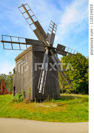 Old windmill in the Museum of National Architecture in Pirogovo, Kyiv, Ukraine Old windmill in the Museum of National Architecture in Pirogovo, Kyiv, Ukraine 118534959