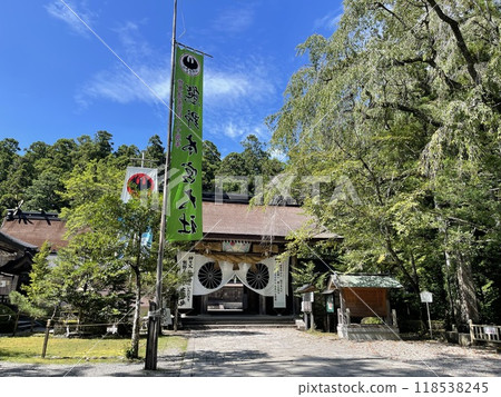 熊野本宮大社，全國 4,700 多座熊野神社的總社 118538245