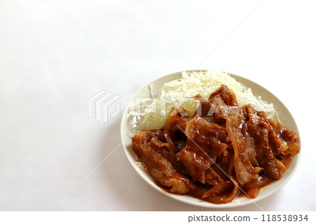 Pork belly ginger noodle Pork belly ginger noodle 118538934