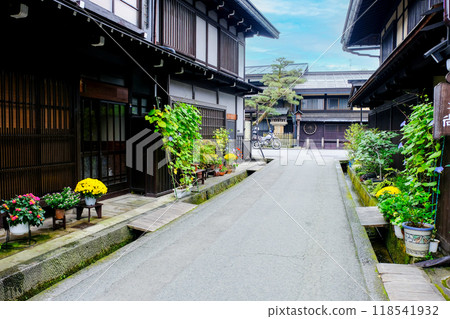 The quaint streets of Takayama The quaint streets of Takayama 118541932