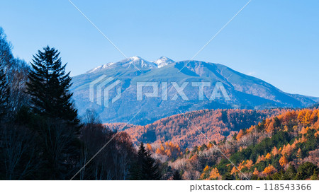 Mt. Norikura seen from Nomugi Pass (Autumn) 118543366